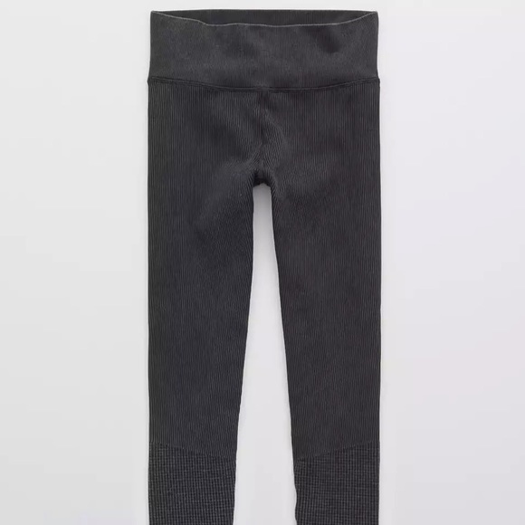 Aerie Waffle Set (Bra and Leggings) - Picture 5 of 8